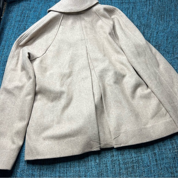 Abercrombie & Fitch Women's Wool Blend Swing Coat in Light Tan - Picture 4 of 7